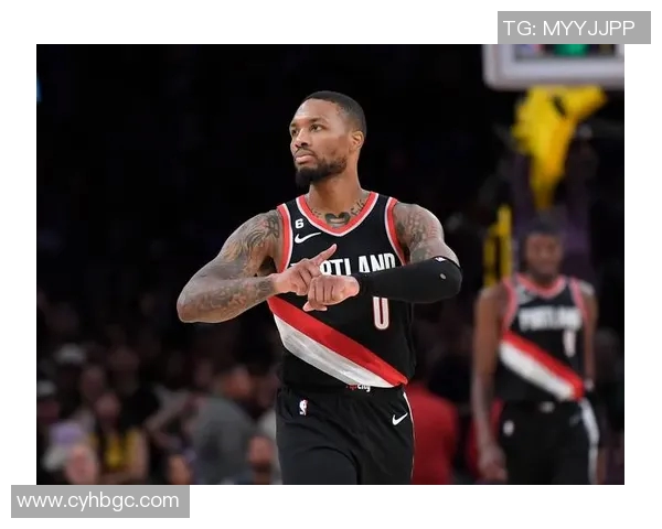 NBA巨星利拉德被曝与人气明星传出绯闻引球迷热议