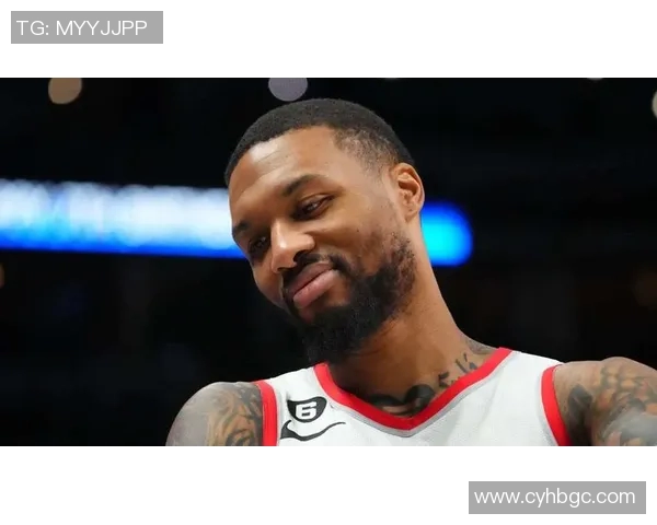 利拉德赛场细节动作被镜头捕捉引发球迷热议与媒体持续关注 利拉德赛场细节动作被镜头捕捉引发球迷热议与媒体持续关注