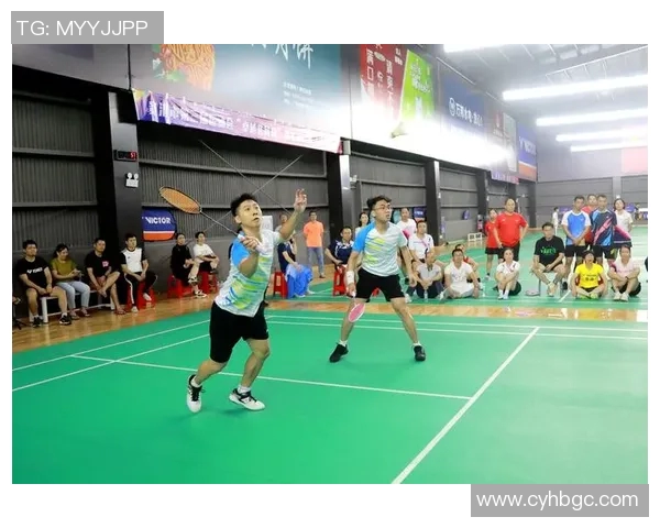 羽毛球世界冠军亲授技能点燃校园体育节激情精彩瞬间 羽毛球世界冠军亲授技能点燃校园体育节激情精彩瞬间